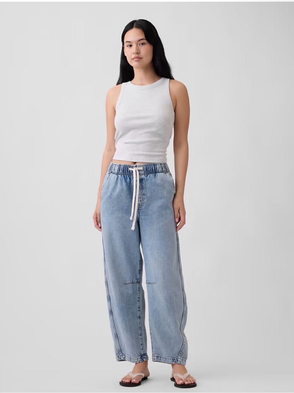 GAP Mid Rise Super Soft Pull On Barrel Jeans Size Large NWT